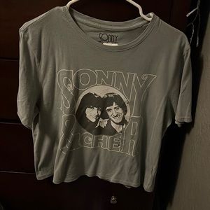 Sonny & Cher blue green cropped t shirt